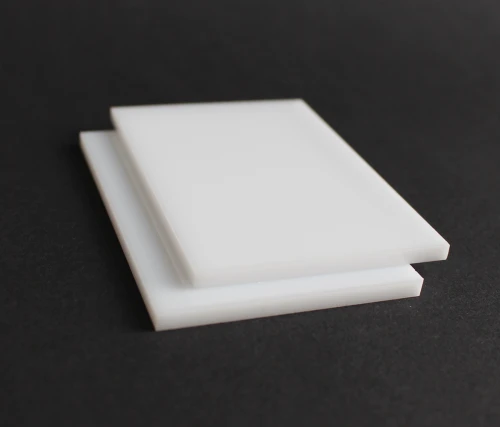 plexi-mleczna-4mm.png